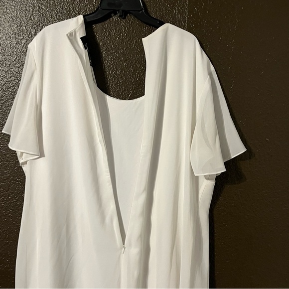 White Short Sleeve Knee Length Dress with Sheer and Beaded Detail, Size 22W - Picture 2 of 5